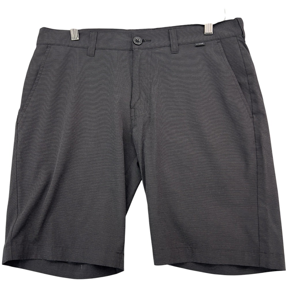TravisMathew Golf Shorts Men's Size 32 Black Performance Stretch Flat Front